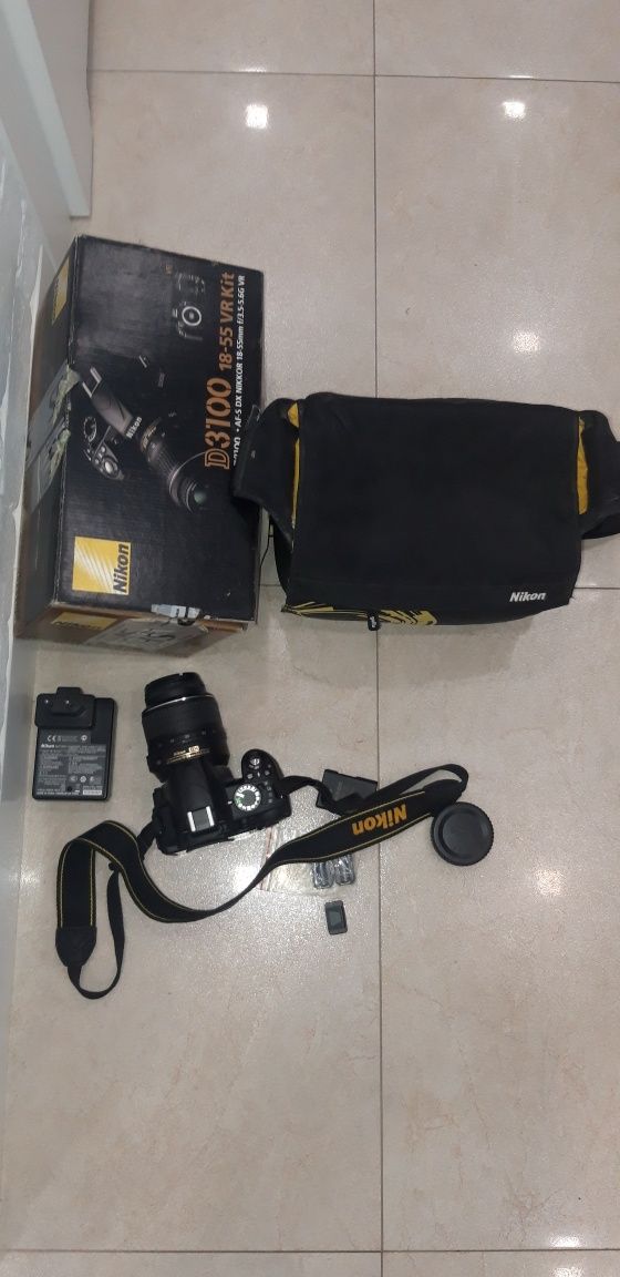 Aparat Nikon 3100