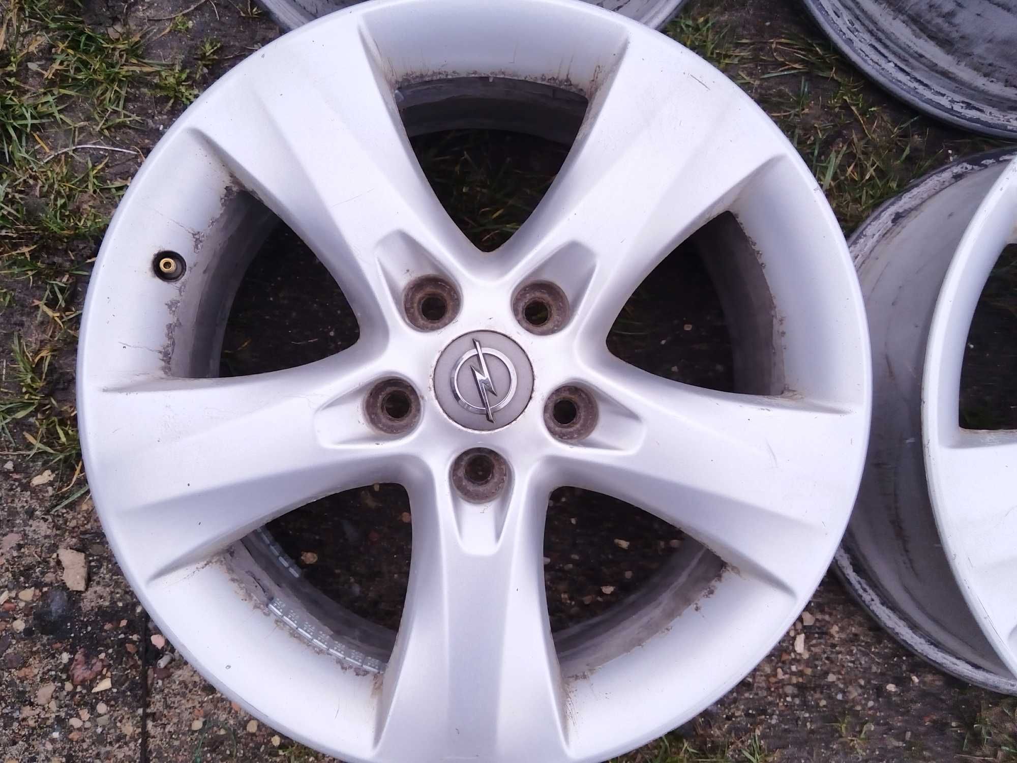 Alufelgi 17 Opel Astra Zafira Antara 5x115