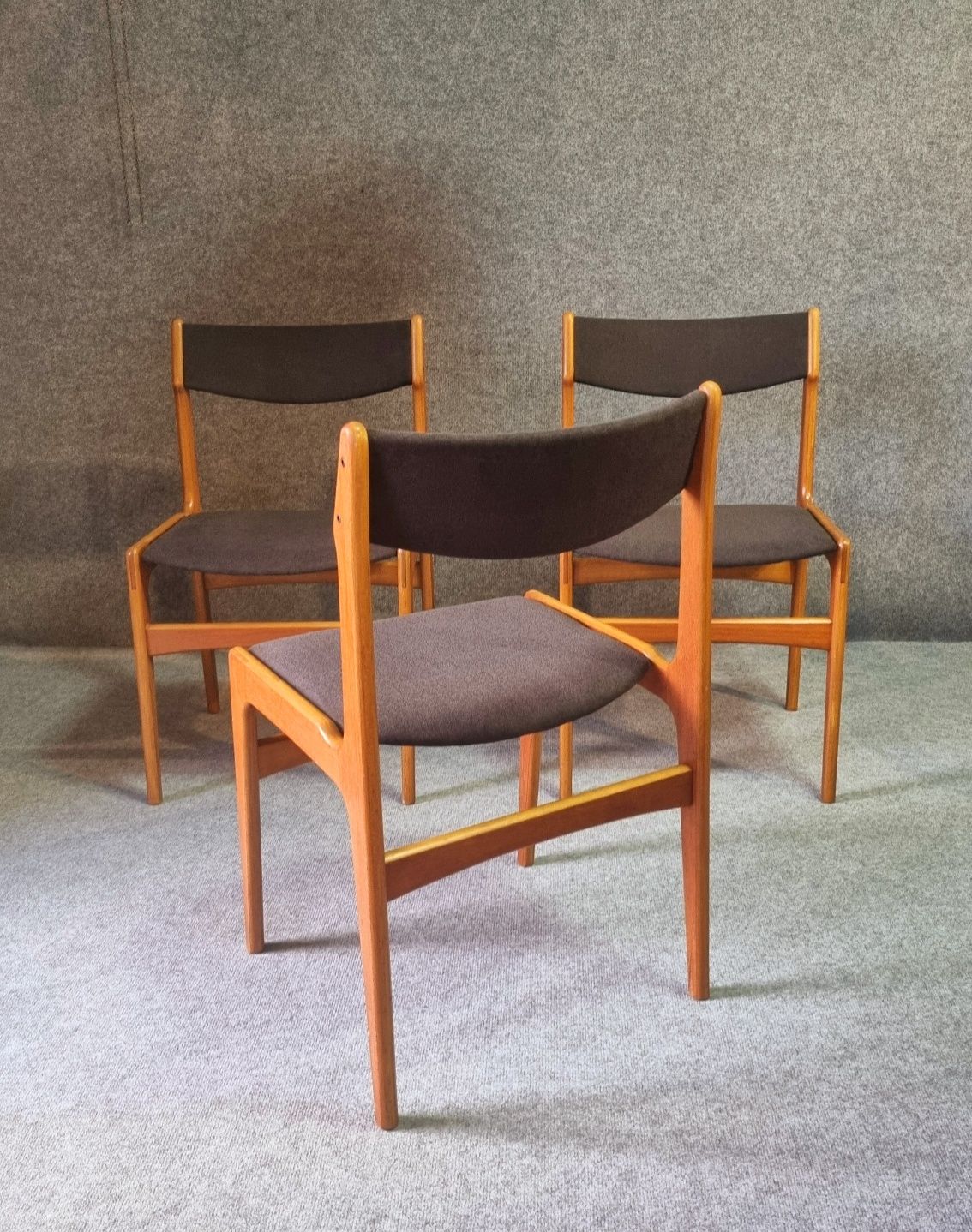 Duńskie Krzesła 3szt w Stylu Erik Buch Design Teak lata60
