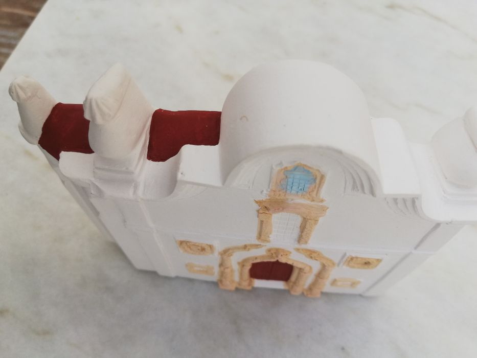 Artigo decorativo - reprodução da fachada de igreja de sines