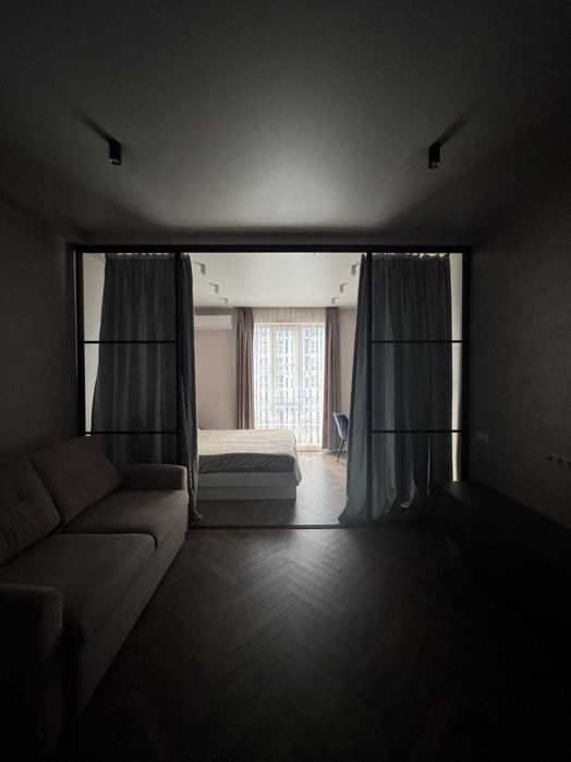 Продаж 1-кім. квартири 40.5 м2 в сучасному комплексі ЖК Нова Англія