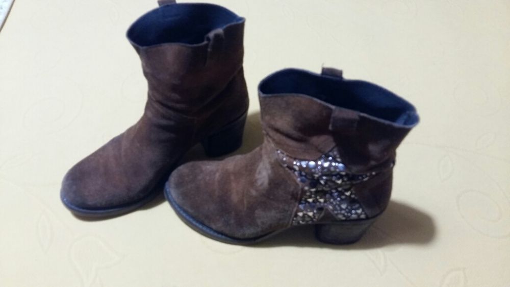 Botas pele