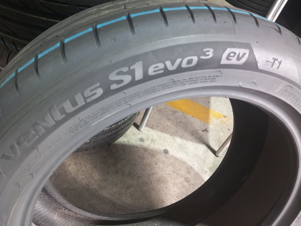 Pneus 255/45/19 Hankook Ventus S1 Evo3  EV T0 / T1 Sound Absorber