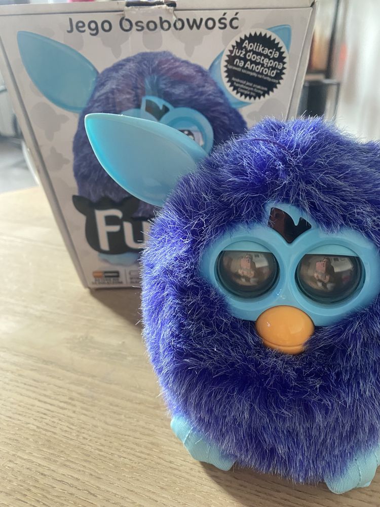 Duzy Furby - zabawka inyeraktywna, naucz go mowic!