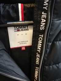 Kurtka zimowa damska Tommy Hilfiger Jeans czarna nowa XS