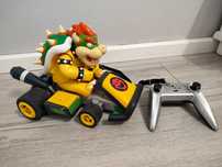 Samochód na ster Mario Kart Carrera Nintendo Mario 2013 auto na ster