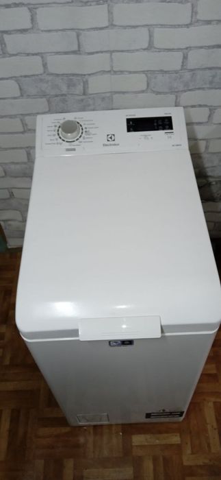 Стиральная машинка Electrolux 6кг Электролюкс