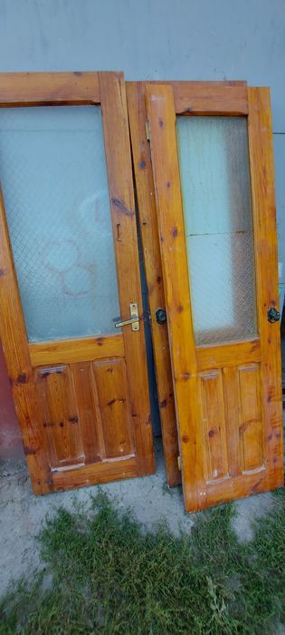 Двері міжкімнатні дерев'яні