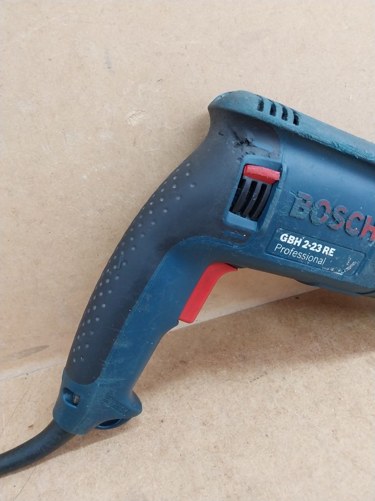 Bosch GBH 2-23 RE Młotowiertarka Udarowa 650W SDS Plus