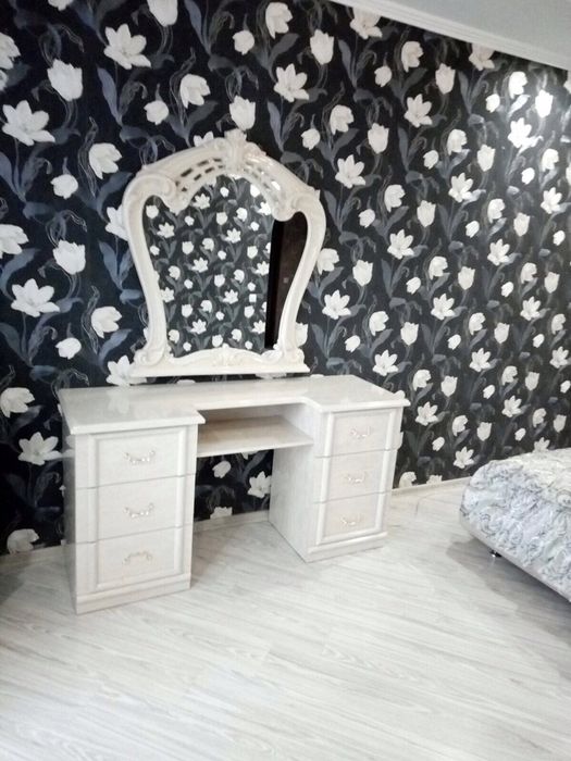 Сдам свою квартиру с евроремонтом долгосрочно,помесячно