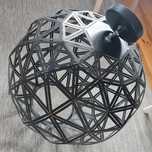 Lampa wisząca metalowa kula
