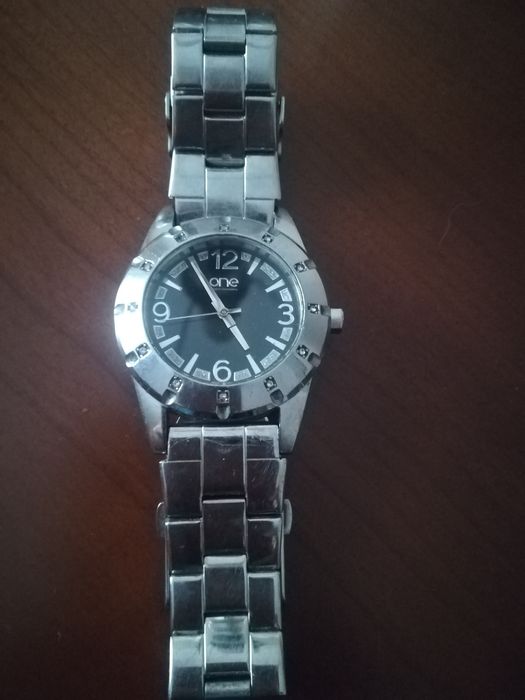 Relogio one muito bonito