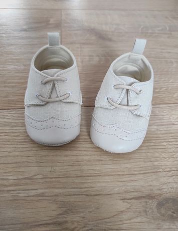 Buty buciki niemowlęce, 11 cm, eleganckie, beżowe, chrzest