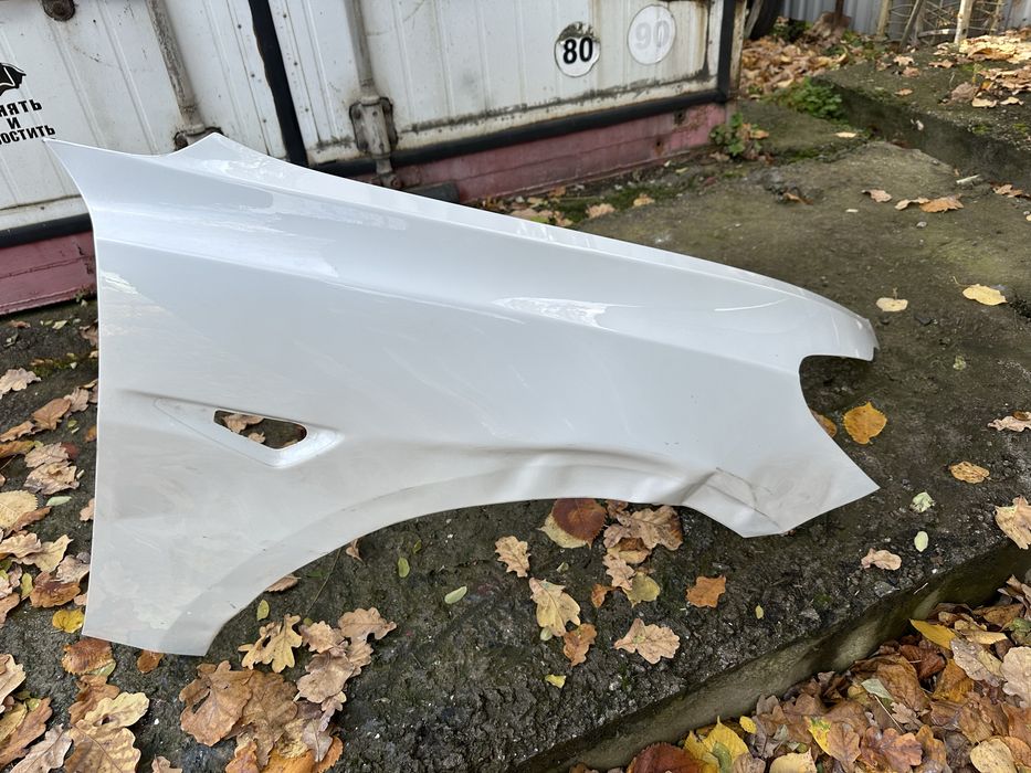 Крыло переднее правое Тесла 3 под рихтовку