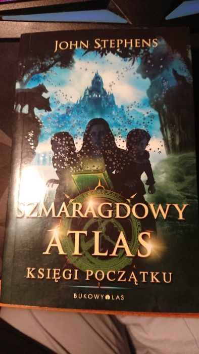 Szmaragdowy Atlas - książka