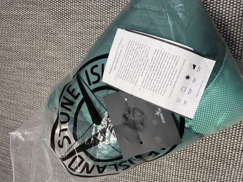 Зимняя курточка Stone Island