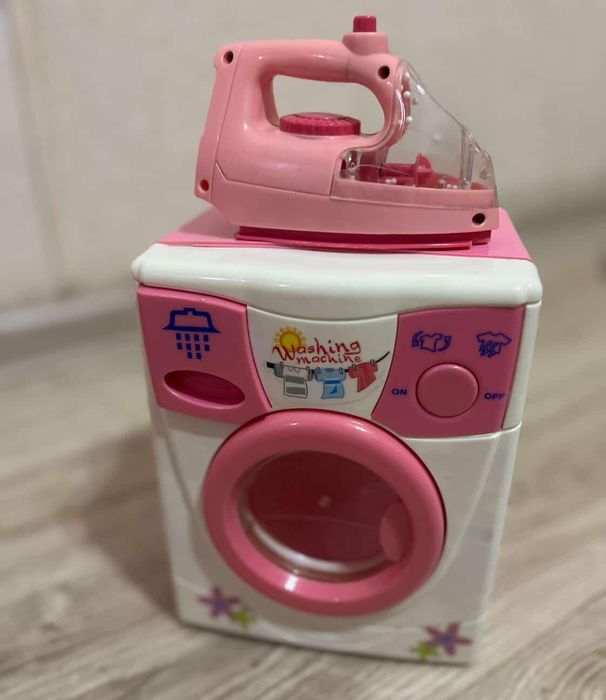 Іграшкова пральна машина