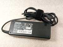 Блок питания зарядное TOSHIBA 15V / 5A и другие