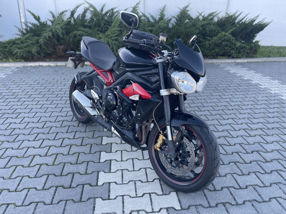 Triumph Street Triple R 675
