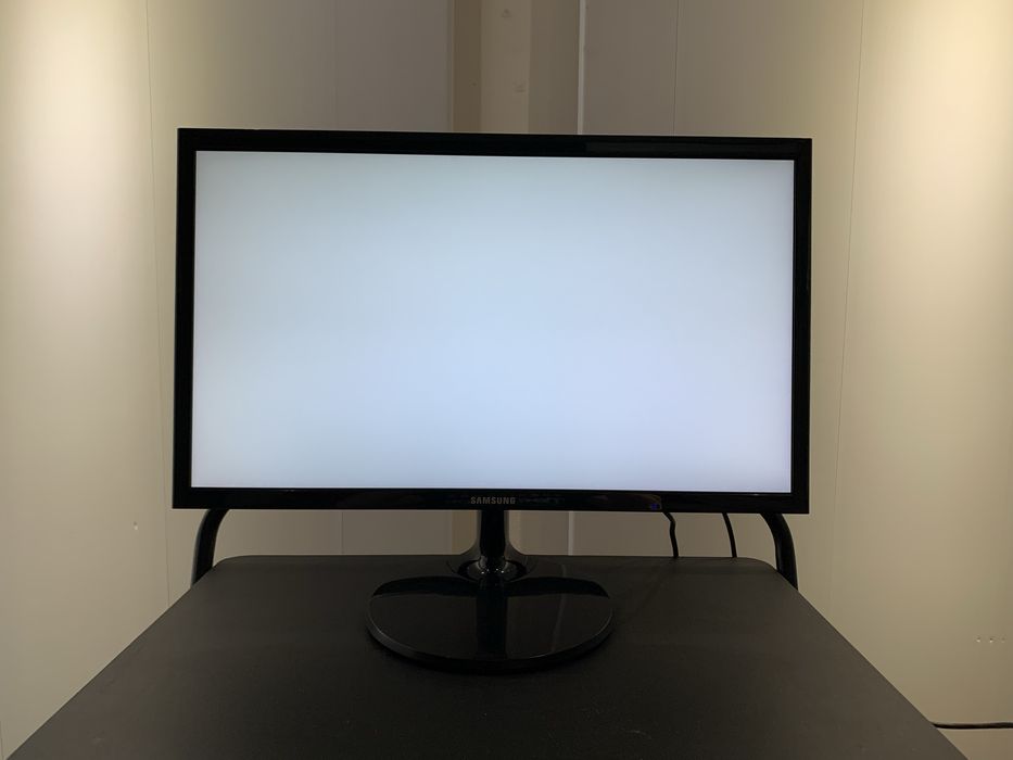 Монітор Samsung led S22F350FHI Full Hd 1920x1080