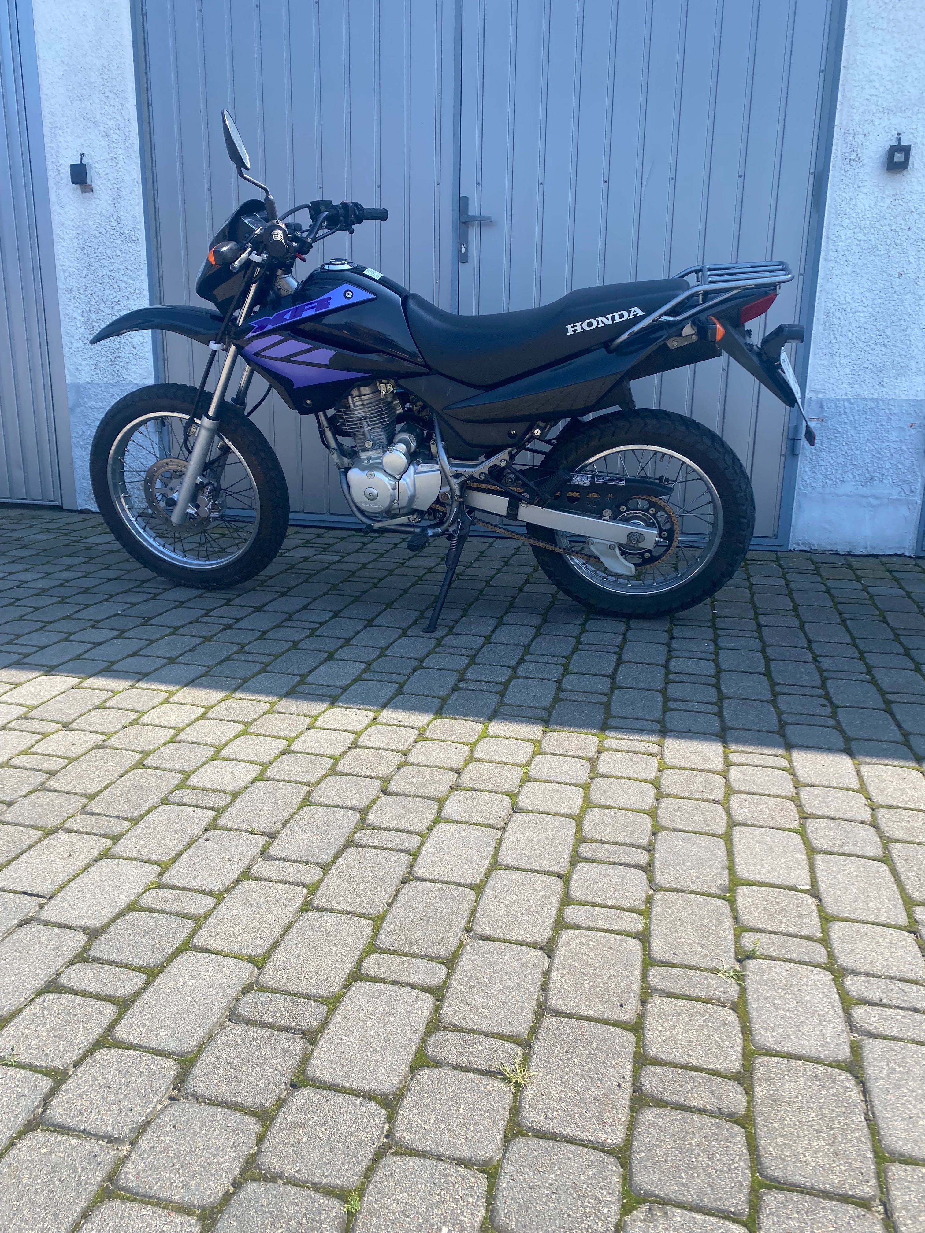 Sprzedam enduro HONDA XR 125 L