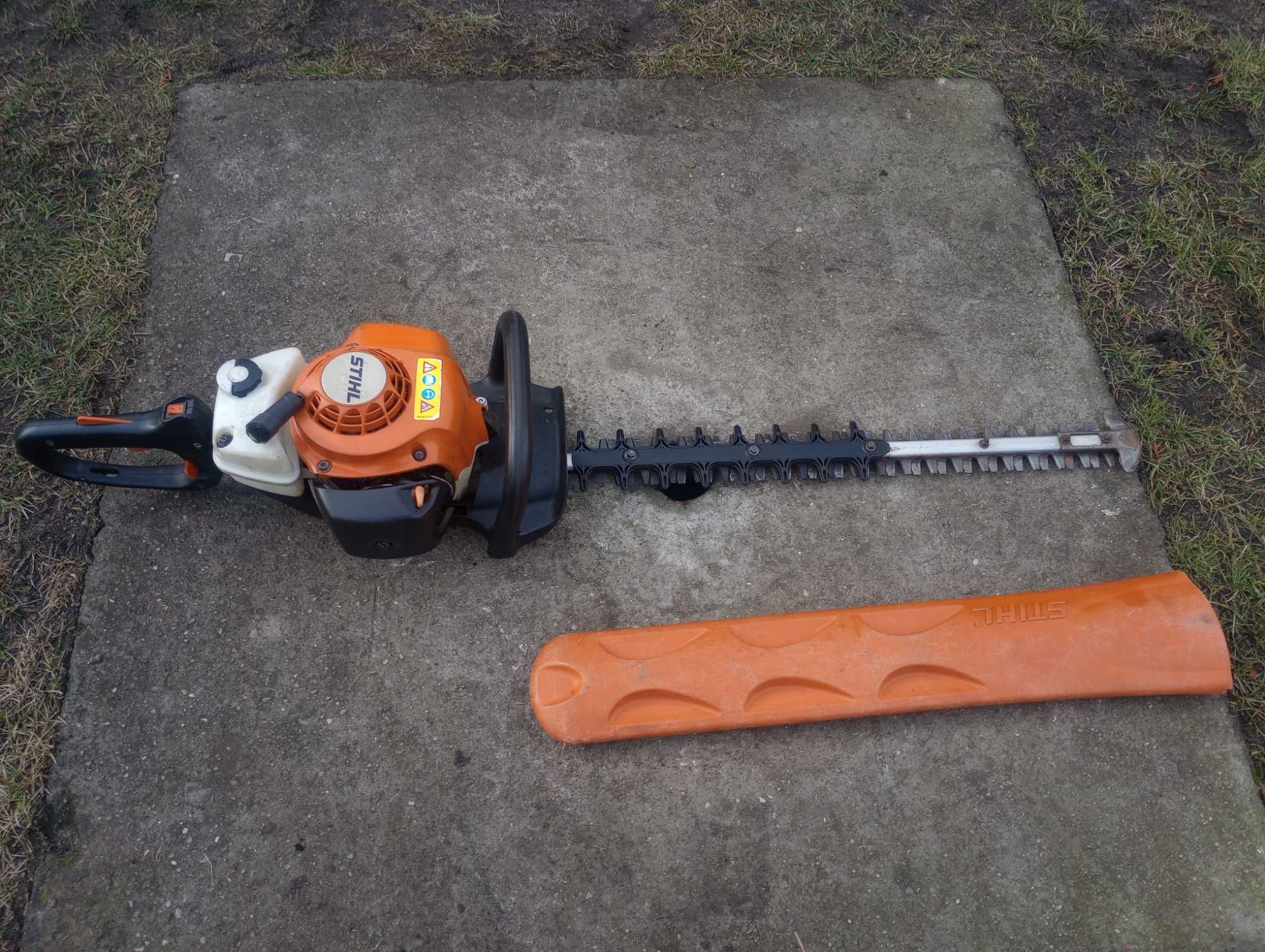 Nożyce Spalinowe Stihl HS 81 R do żywopłotu