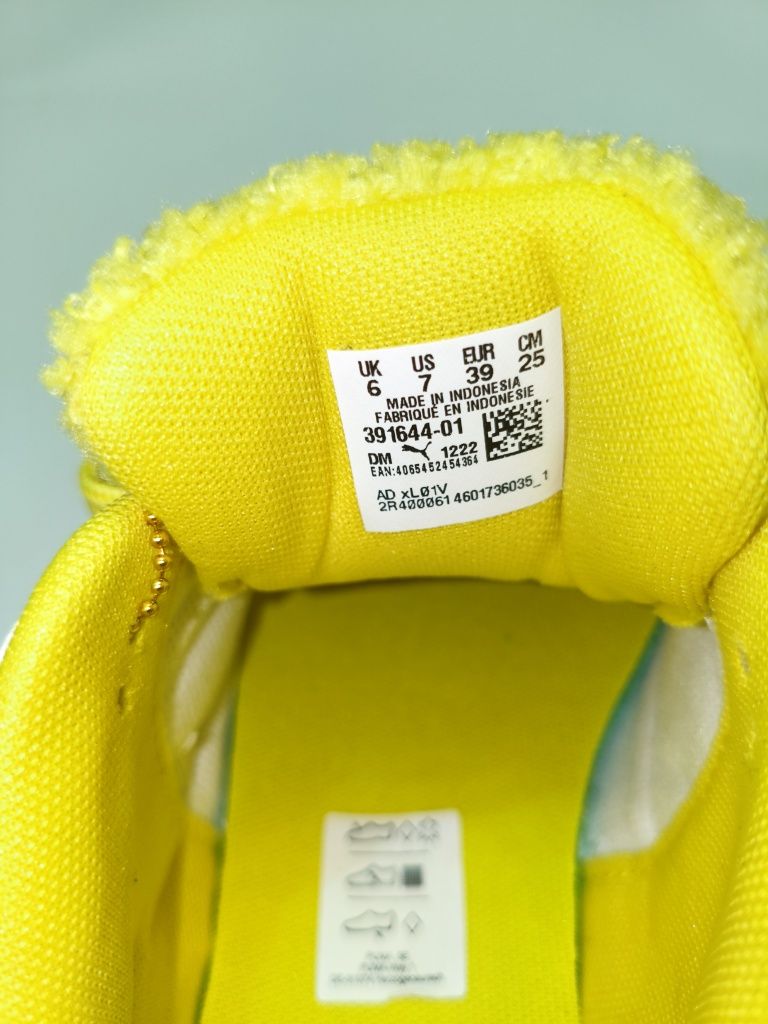 Дитячі шкіряні кросівки Puma 39 розмір