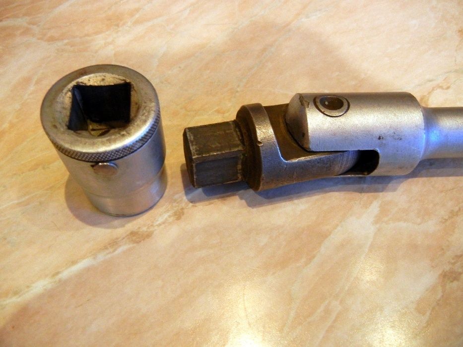 Вороток шарнирный 3/4" Gedore 3296 с головкой на "24"