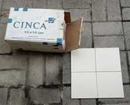 13 m² Azulejos CINCA 15x15cm cor branco pérola mate