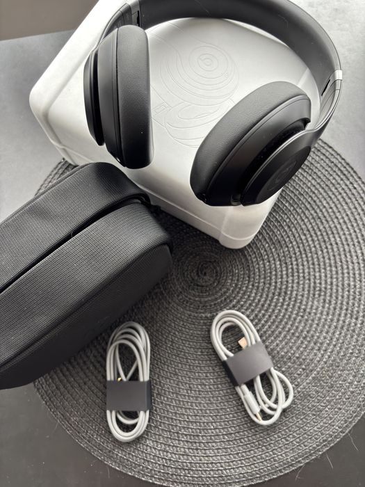 Beats Studio Pro