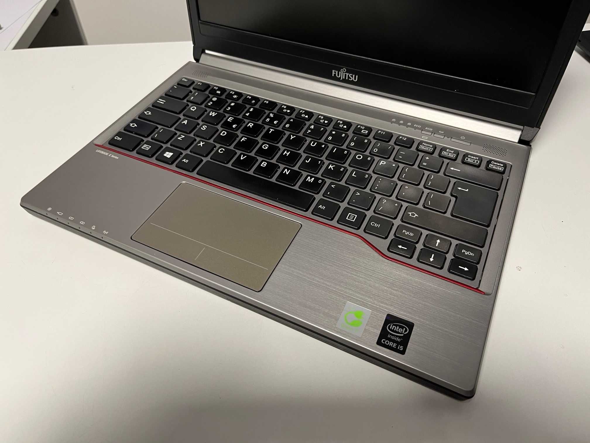 LAPTOP Fujitsu E734 Intel i5-4200 4GB 120GB SSD GW n1136