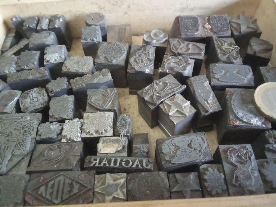Tarjas tipográficas antigas