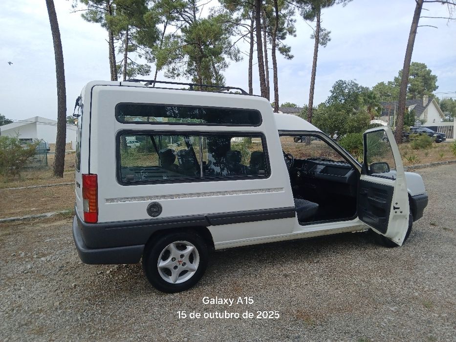 RENAULT EXPRESS 1.2,5 LUGARES gasolina  impecável