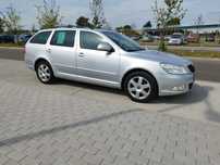 Octavia 2 kombi Ambiente 1.6 Mpi 102km - ładny stan
