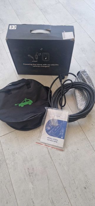 Зарядний пристрій до електромобіля