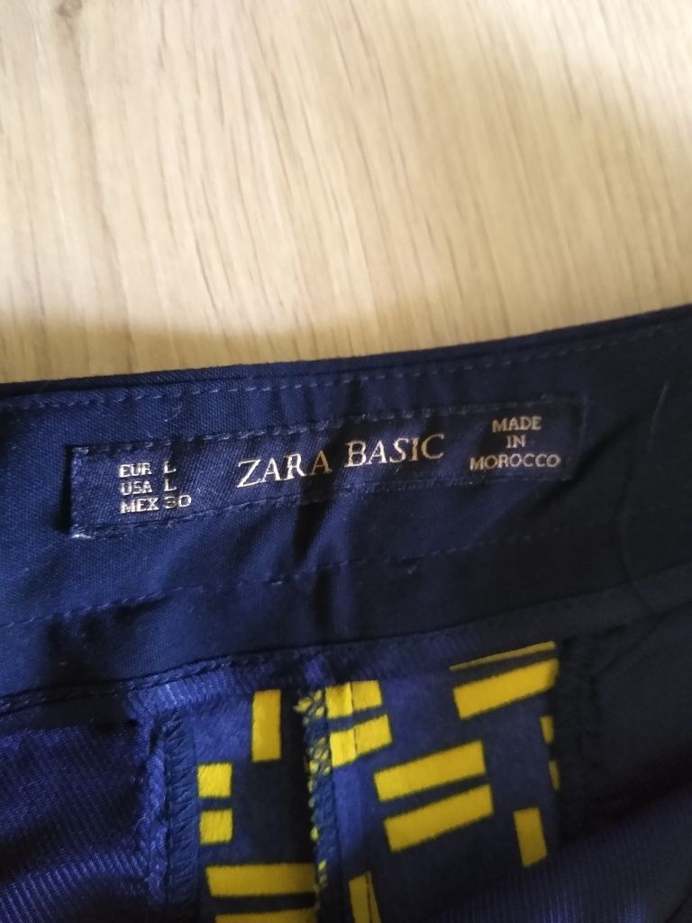 Spodnie eleganckie dla odważnych Zara