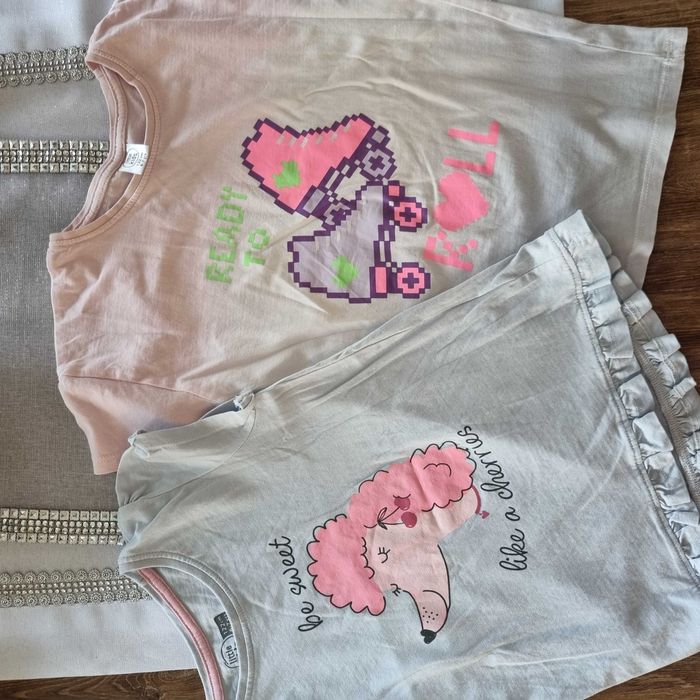 Zestaw ubrań r. 122 dziewczynka lato letnie bluzki T-shirt sukienka