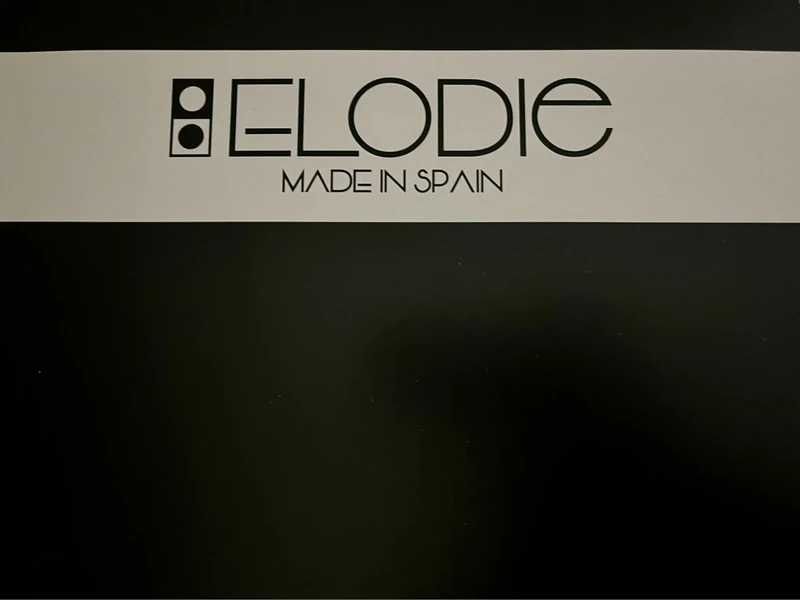 Bota em pele com tacão de 30mm