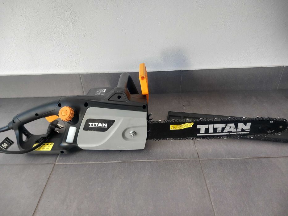 Piła elektryczna do drewna Titan 2000 Wat jak nowa !!