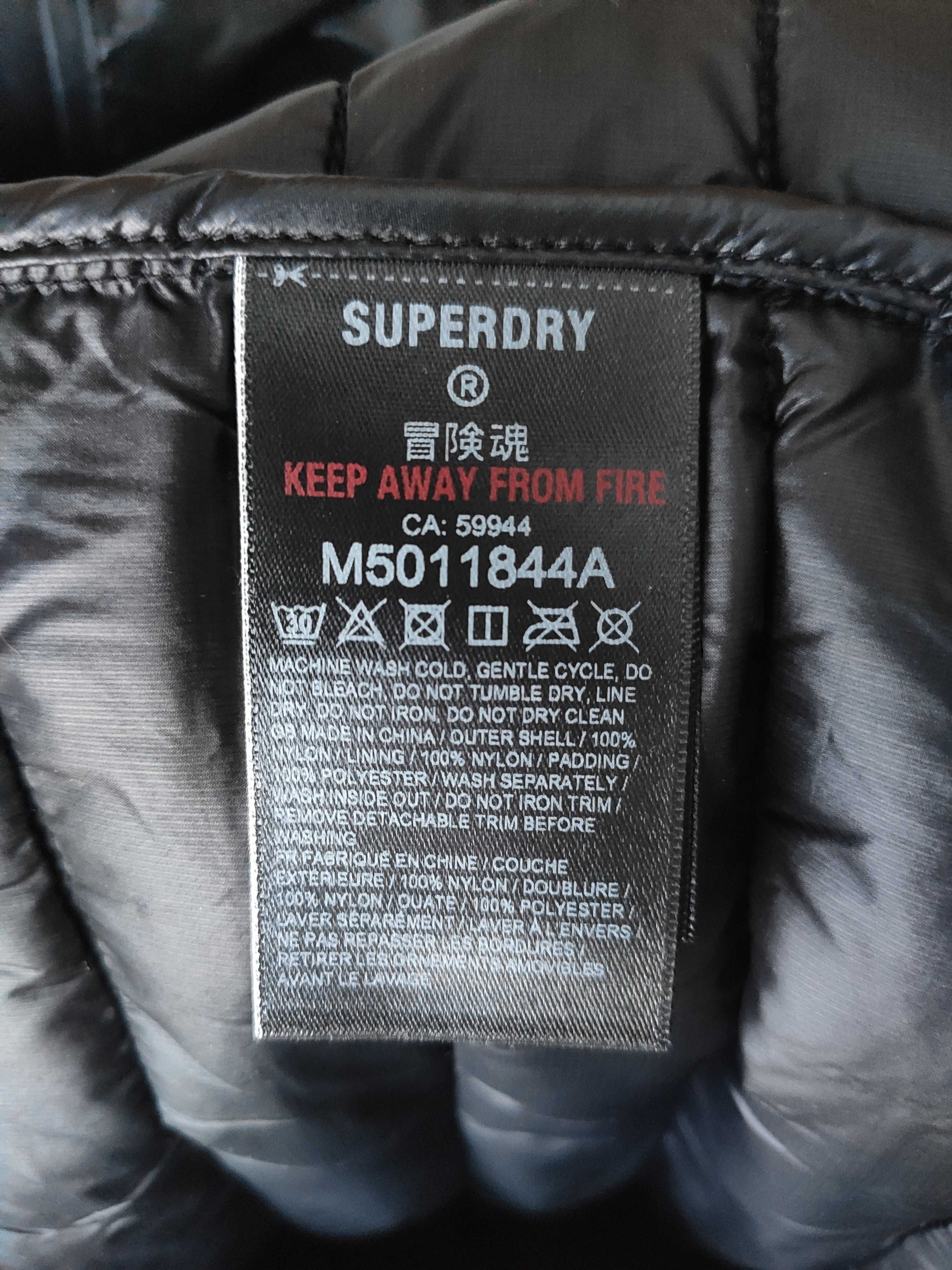 Kurtka Superdry Tech Core rozmiar S