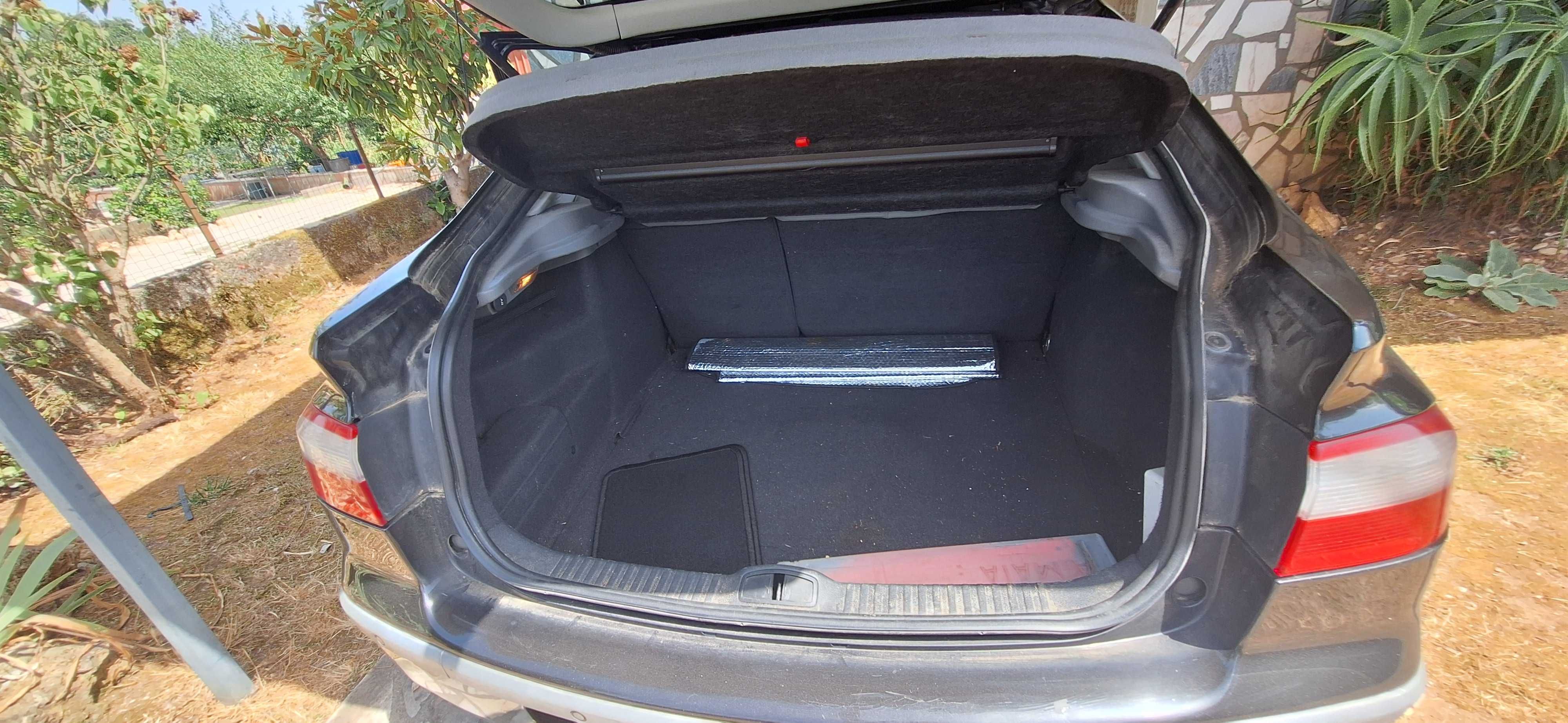 Renault Laguna 2.2 dci initiale