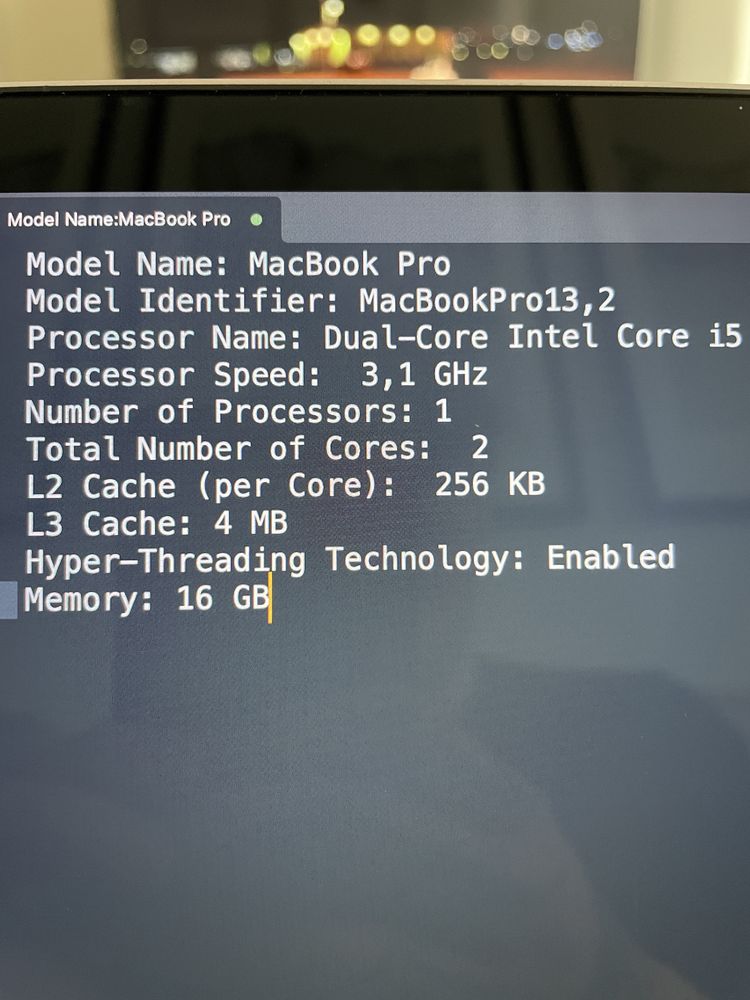 MacBook Pro 13, i5, 16GB ramu