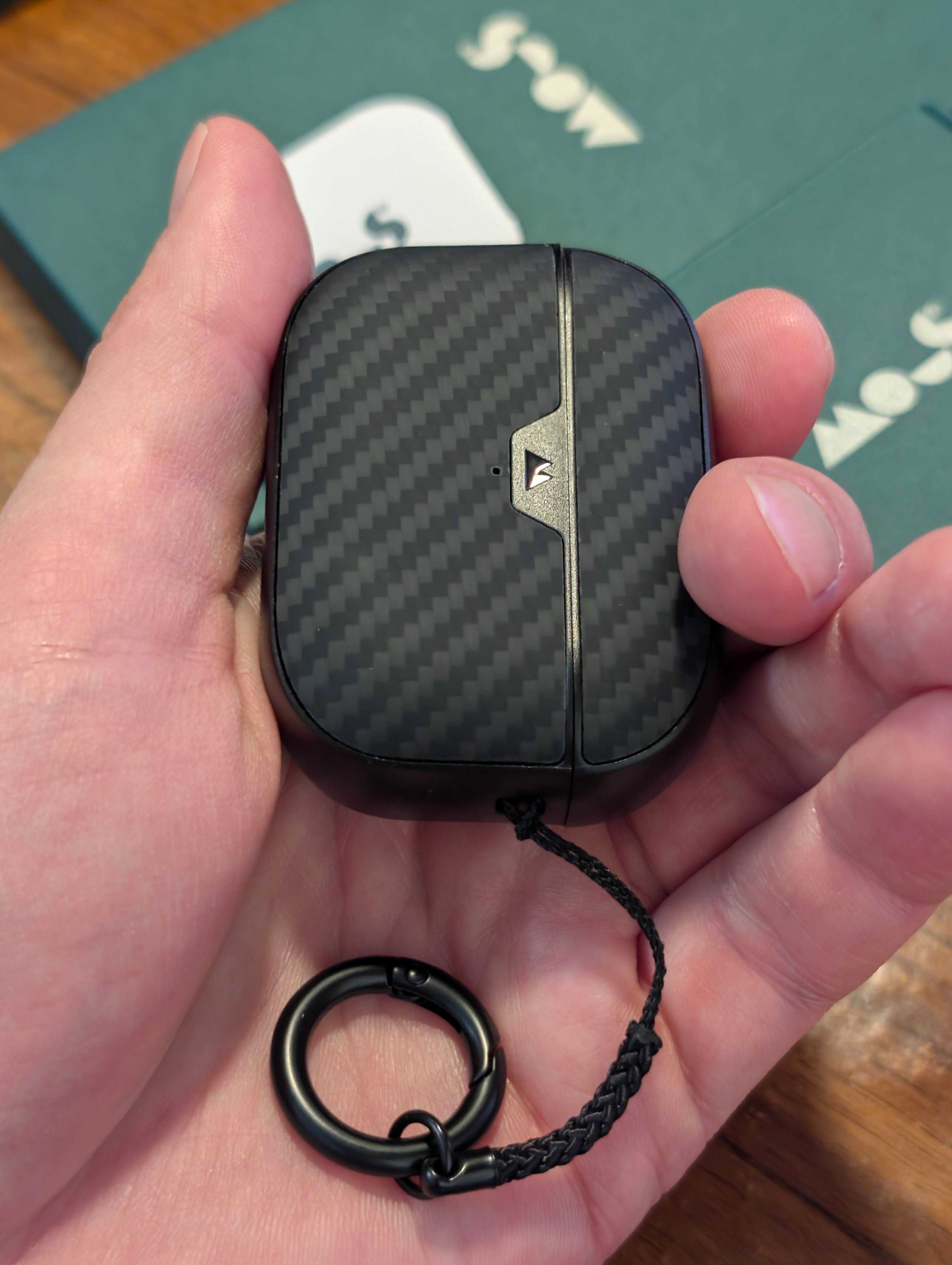 Защитный кейс "Mous" к наушникам Apple AirPods Pro 1 и 2