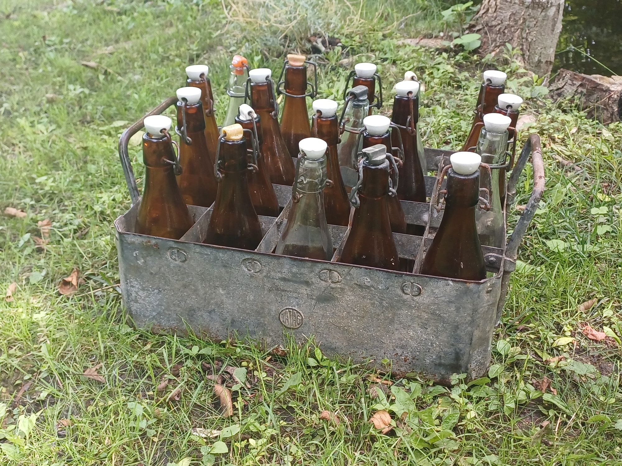 Skrzynka na butelki JATAG