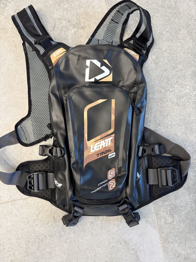 Мото рюкзак LEATT Hydration Moto HydraDri WP 2.0 [Black], Small