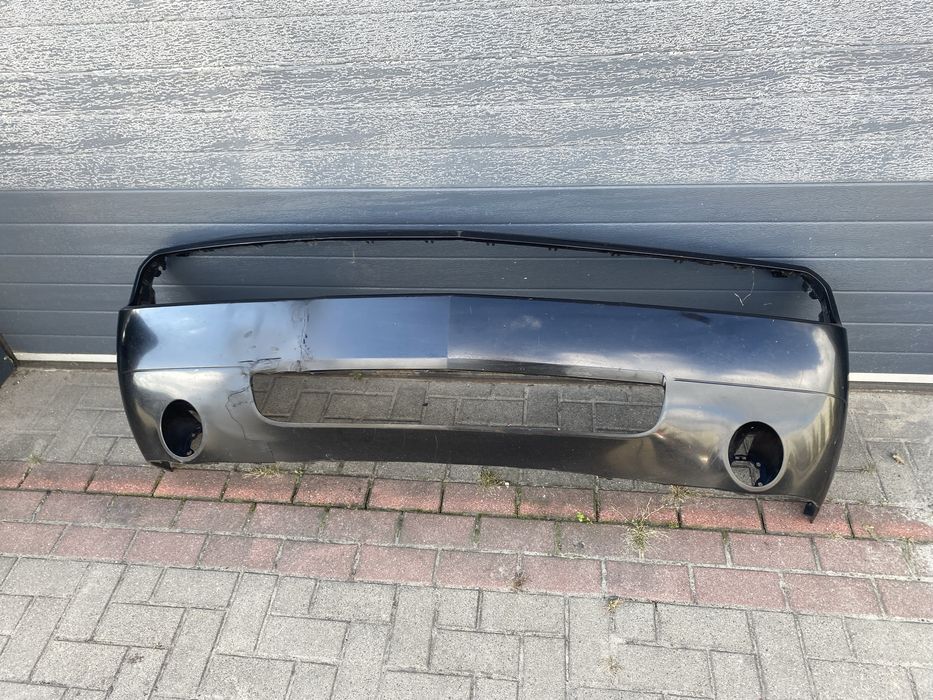 Dodge challenger mopar 10 zdezak przedni