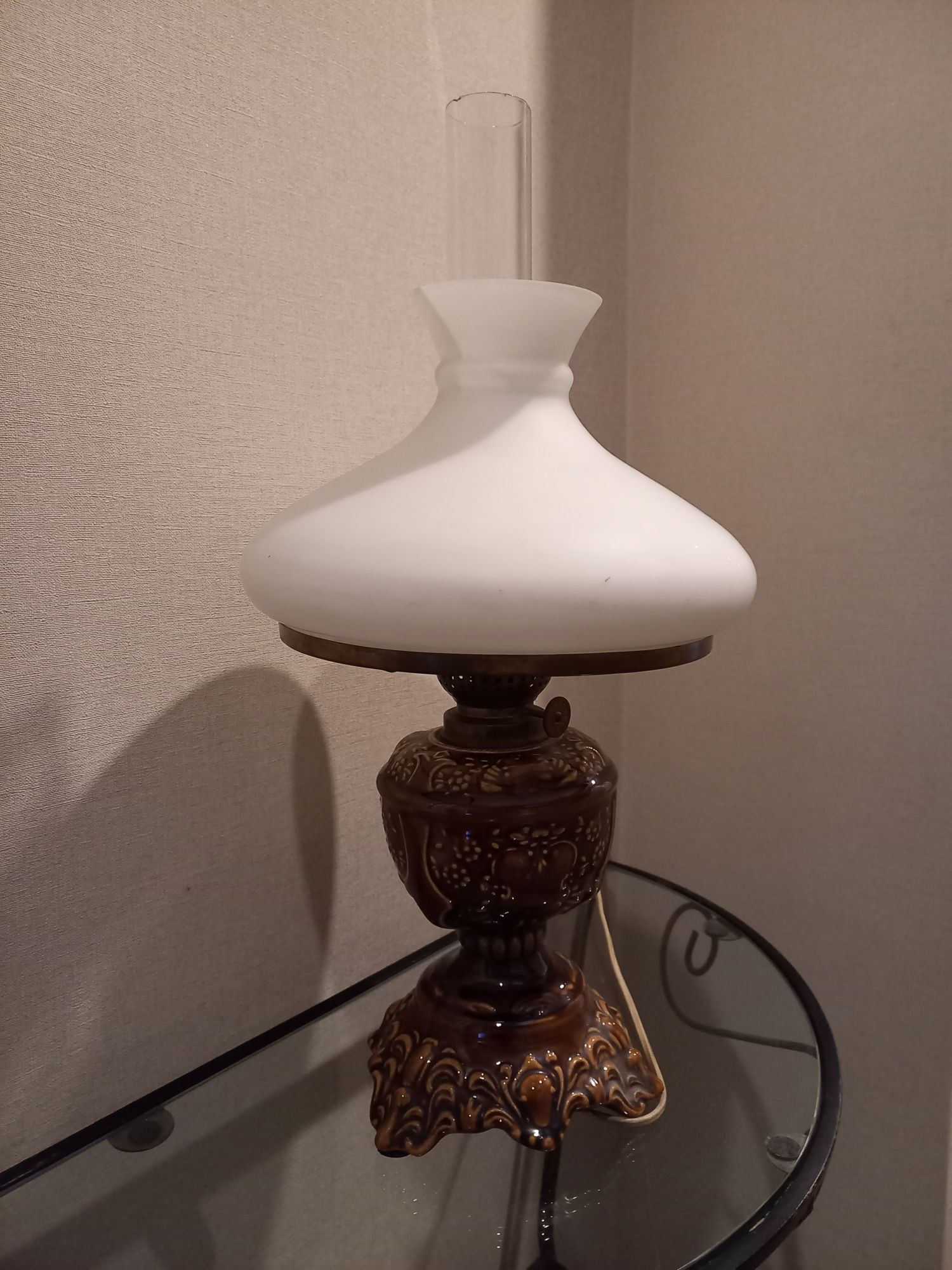Lampa porcelanowa stylowa