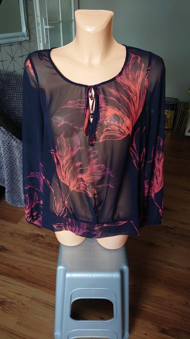 Next damska bluzka XL wzorzysta 42 granatowa w kwiaty długi rękaw prze