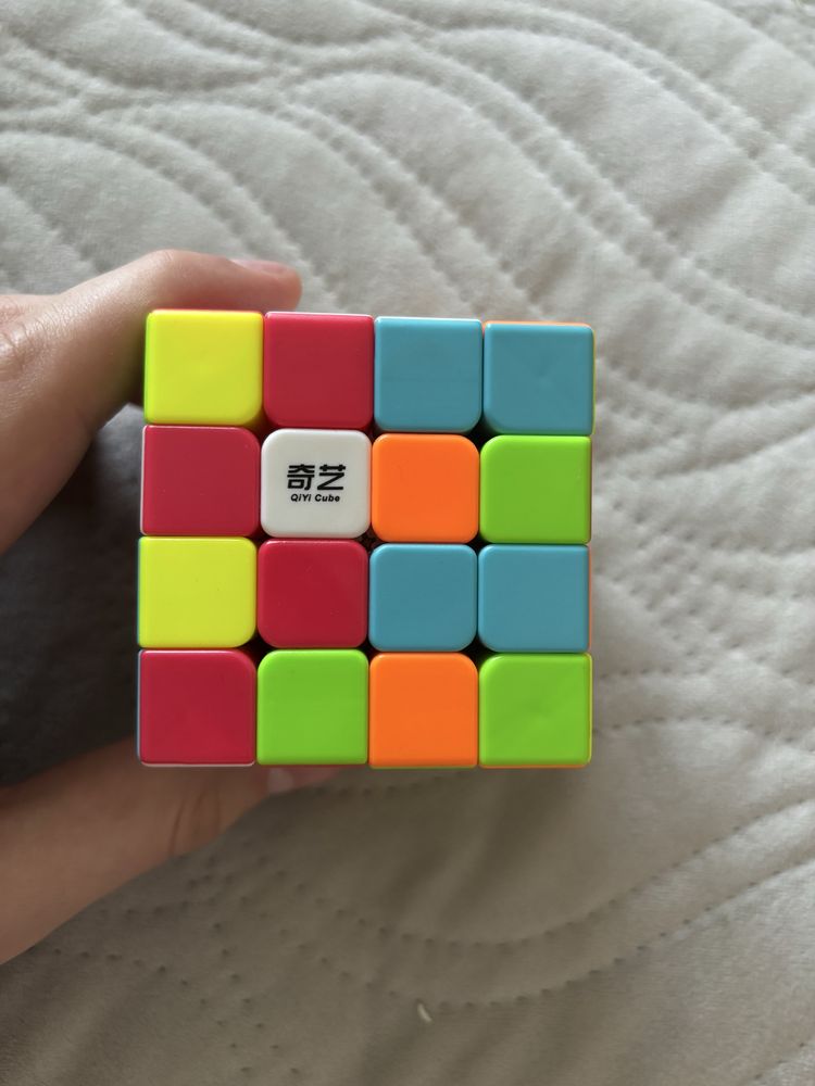Продам кубик рубика 4на4 фирмы QiYi Cube
