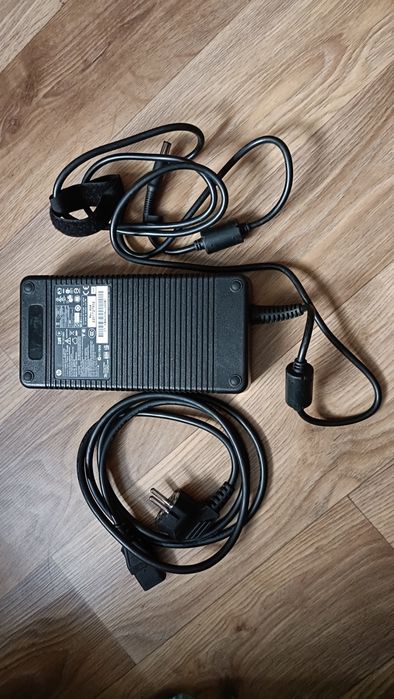 блок живлення для ноутбука Dell/Hp